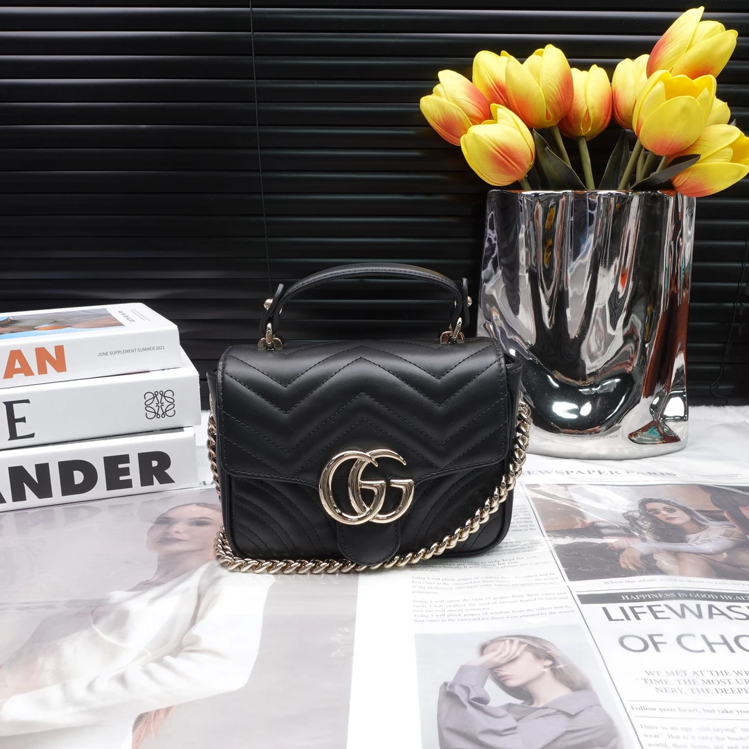 95新 GUCCI/古驰 单肩包T10218500