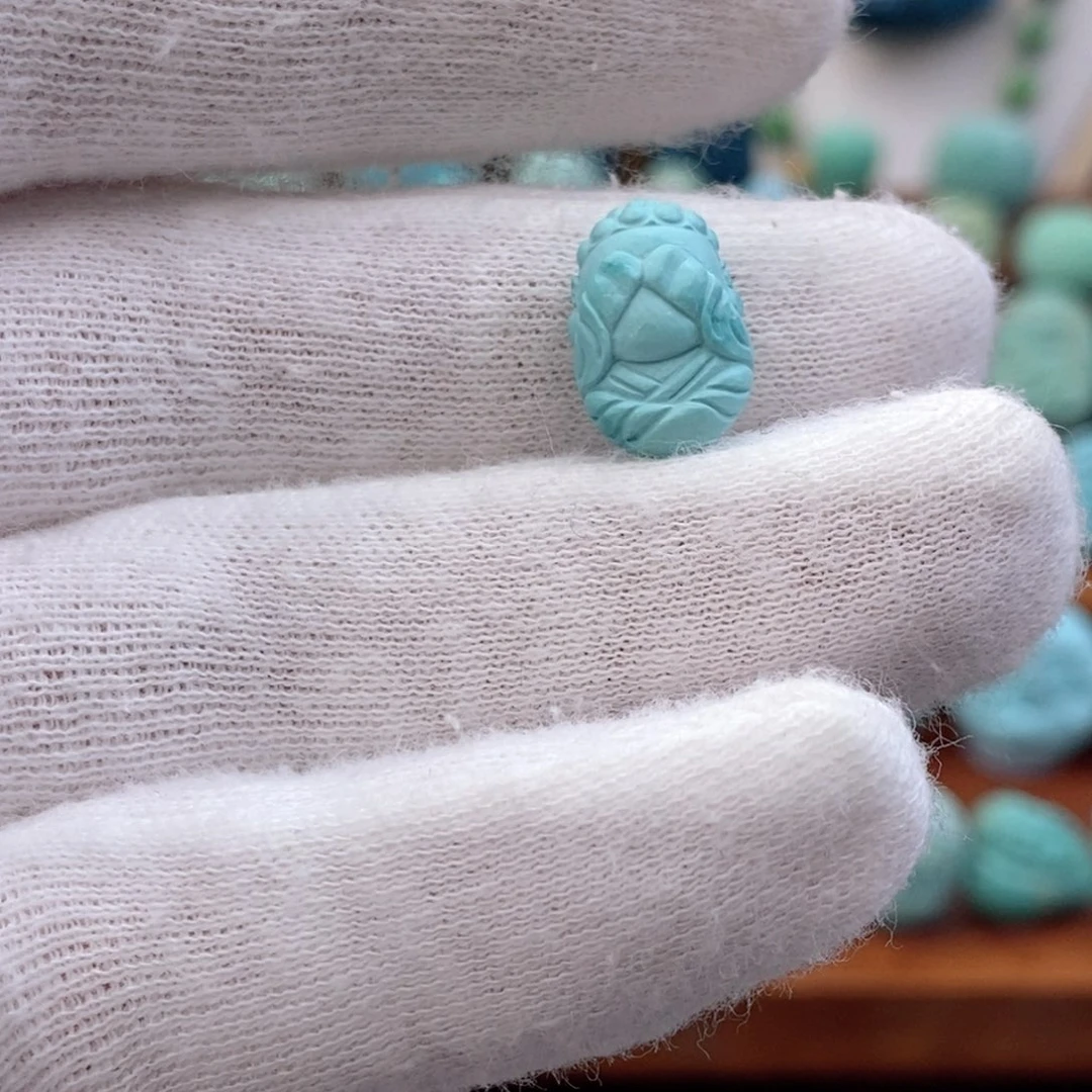 未镶嵌绿松石珠宝奇石