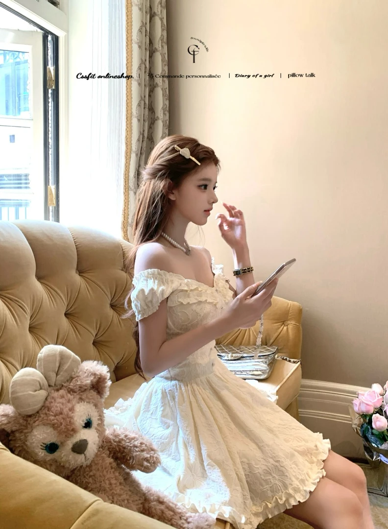 迟伞伞25/ss 山茶芭蕾 立体花朵蕾丝一字肩两穿收腰连衣裙短裙夏