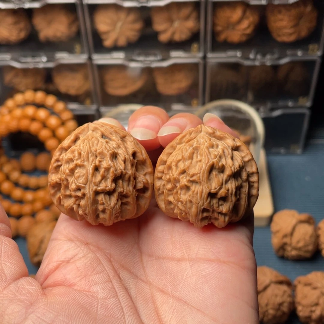 文玩核桃把件36+三角白