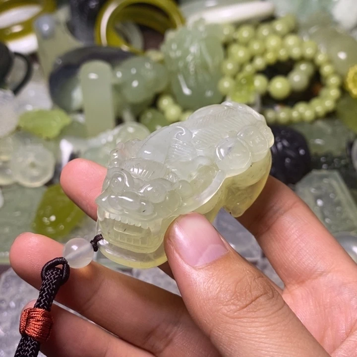 岫玉天然岫玉手把件未镶嵌