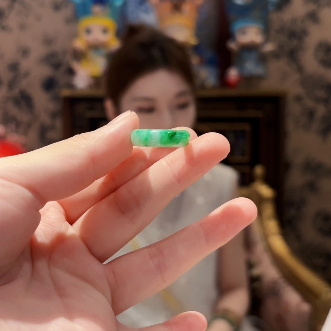 翡翠戒指未镶嵌14圈口