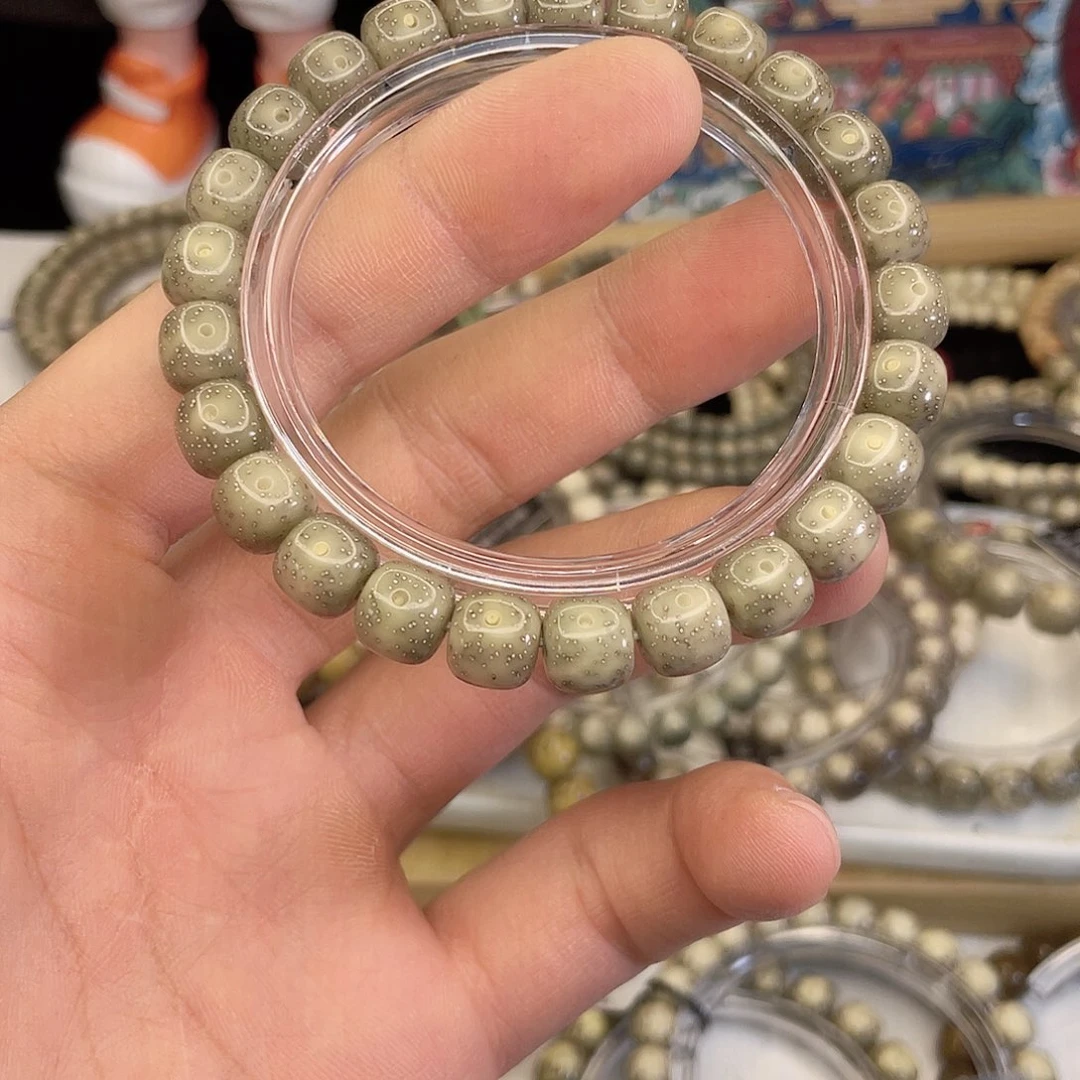 吊坠星月菩提8256