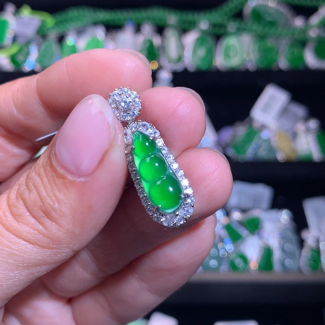 【闪购商品】银S925镶嵌翡翠耳饰
