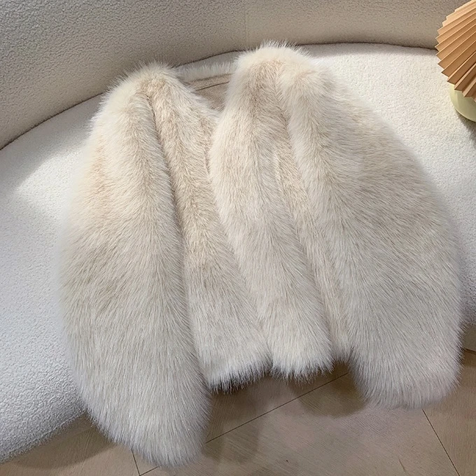 秋冬气质名媛 V领短款毛毛外套K2440