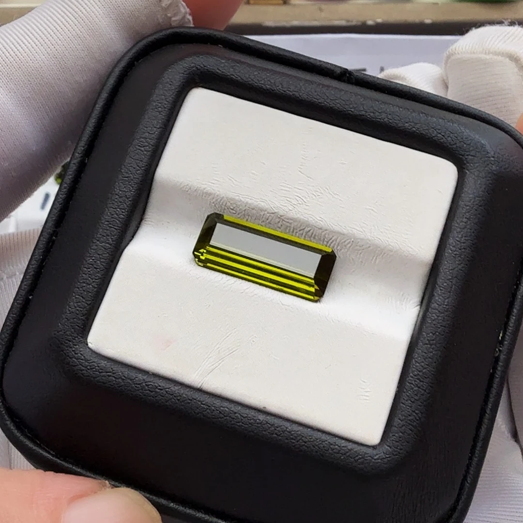 碧玺珠宝半成品未镶嵌抢购福利价天然碧玺卡7×16.2全净