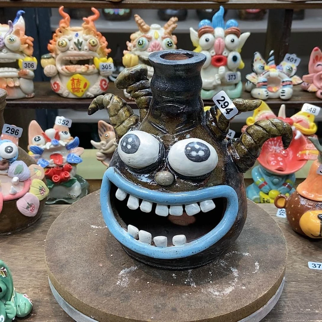 摆件浪****怪直播间手工抽象陶瓷摆件294