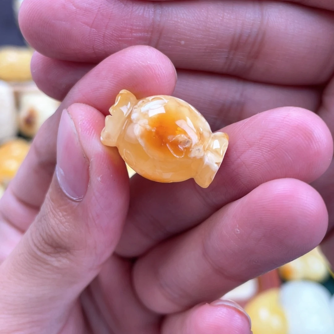 裸石琥珀未镶嵌蜜蜡