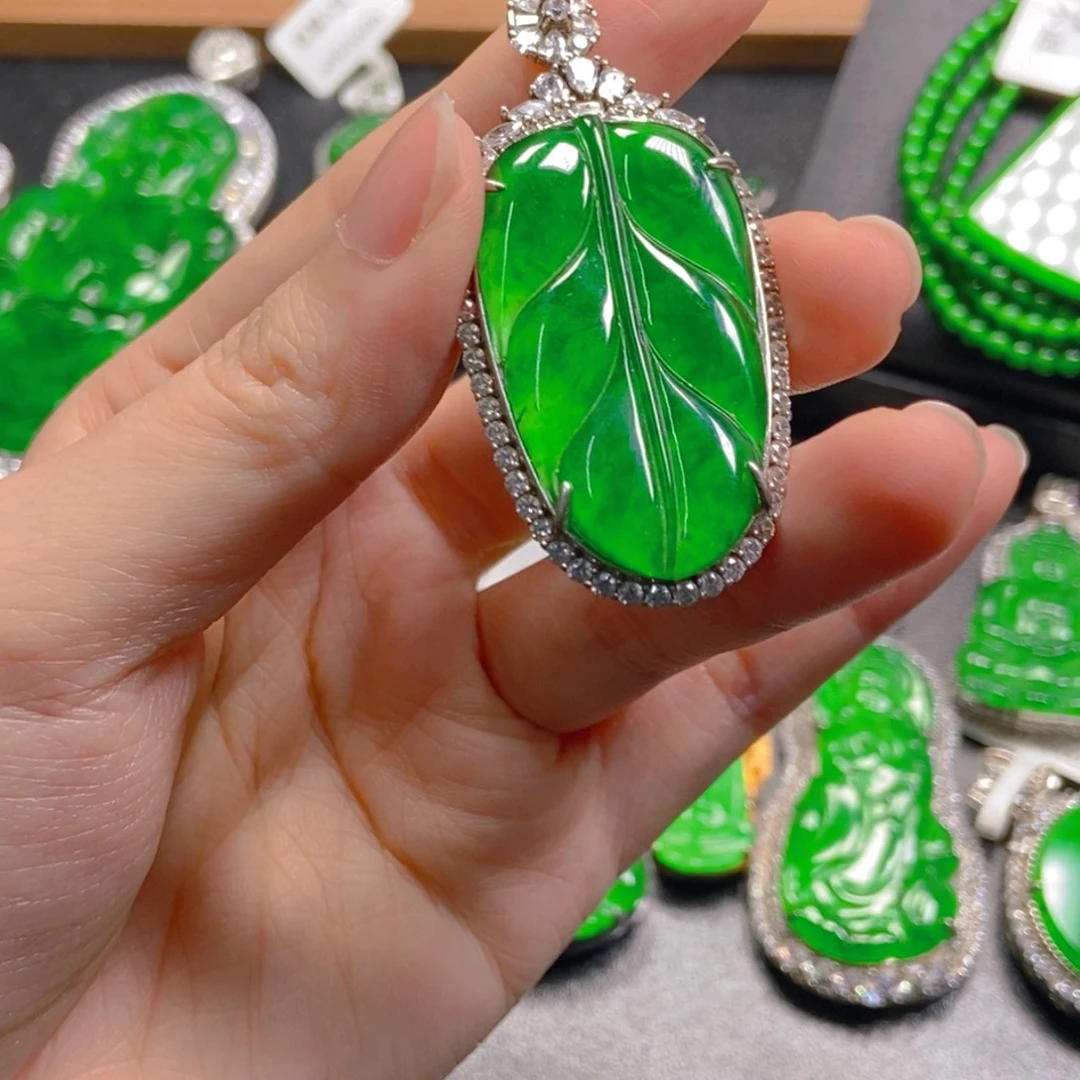 翡翠银S925镶嵌吊坠(不含链)