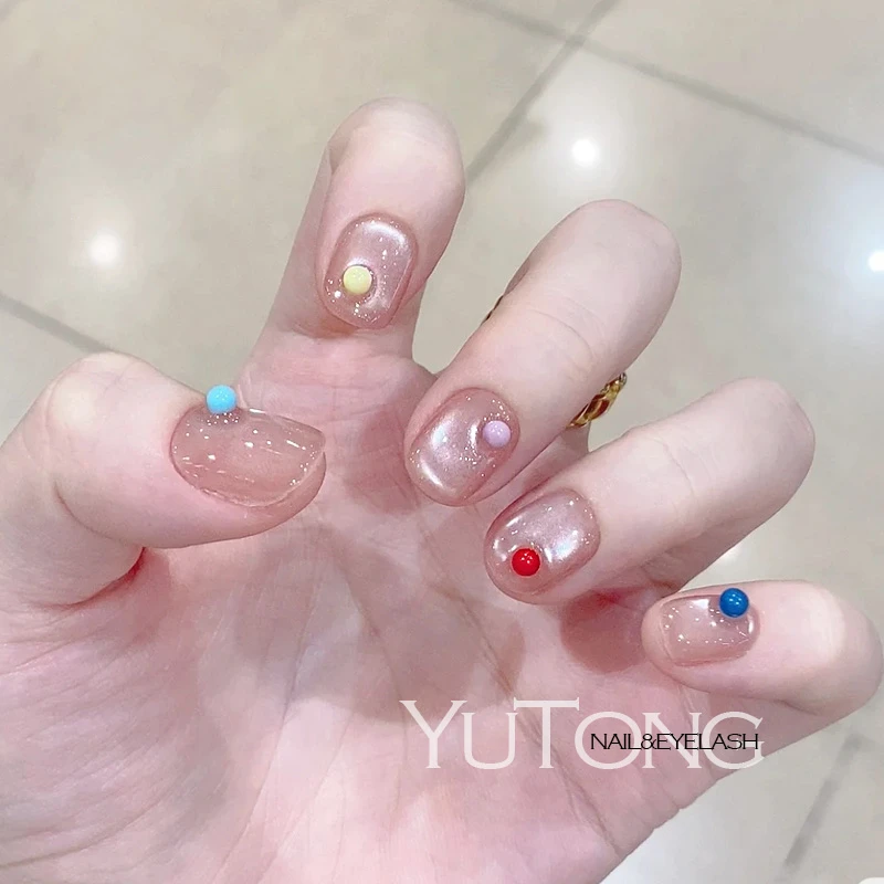 【彩虹豆豆】可爱风格透润粉色显白猫眼学生短款手工穿戴甲美甲可卸