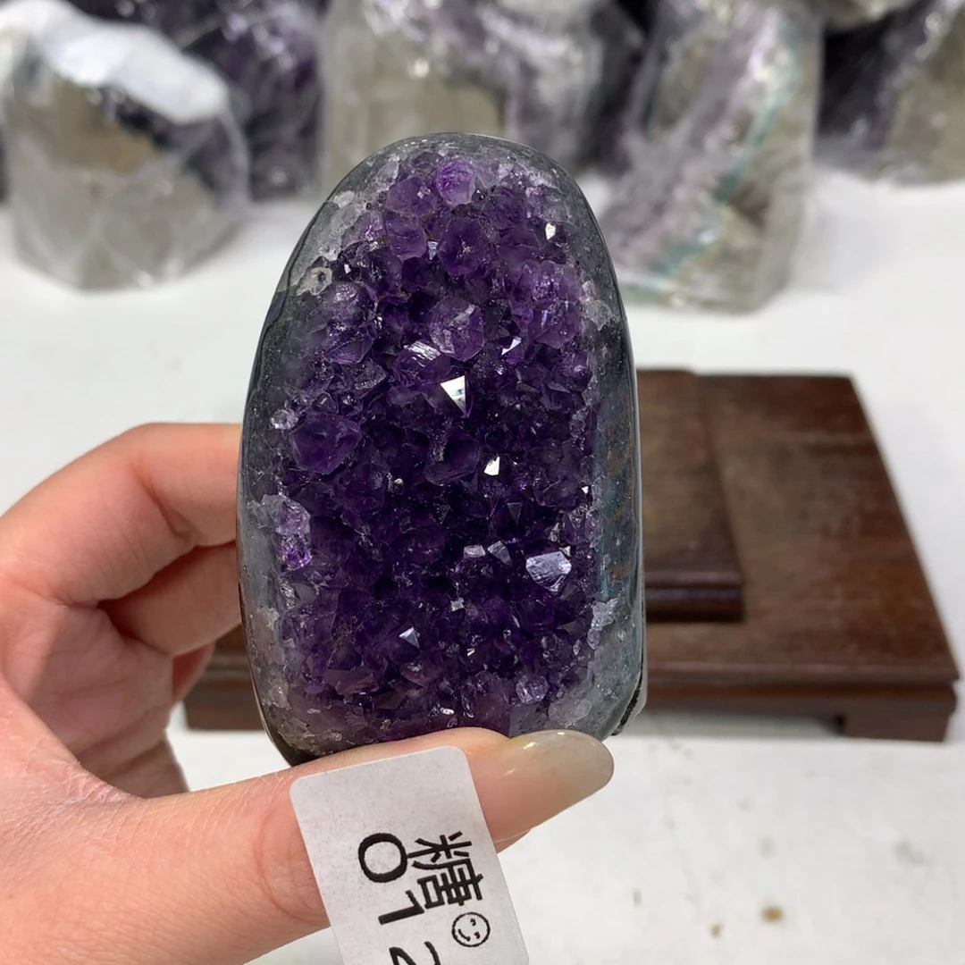 紫晶摆件未镶嵌水晶