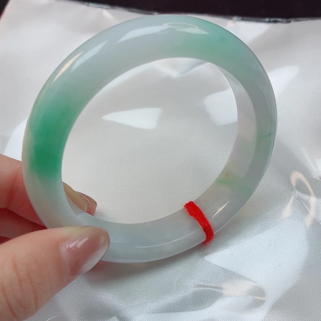 翡翠未镶嵌手镯55