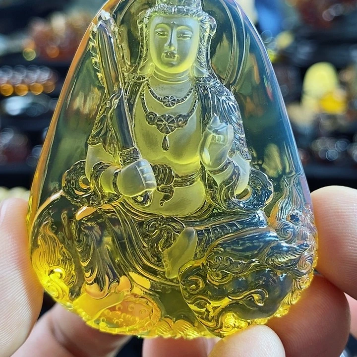 琥珀颈饰未镶嵌一