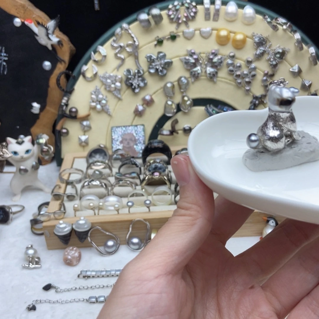 海水珍珠画框银S925镶嵌大溪地keshi狗狗吊坠纯银