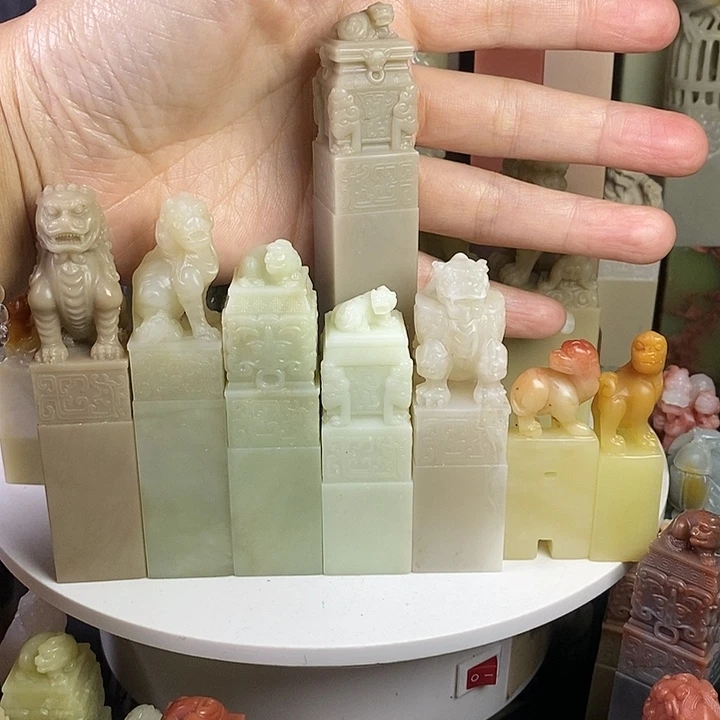 T***g青田石老挝石印章