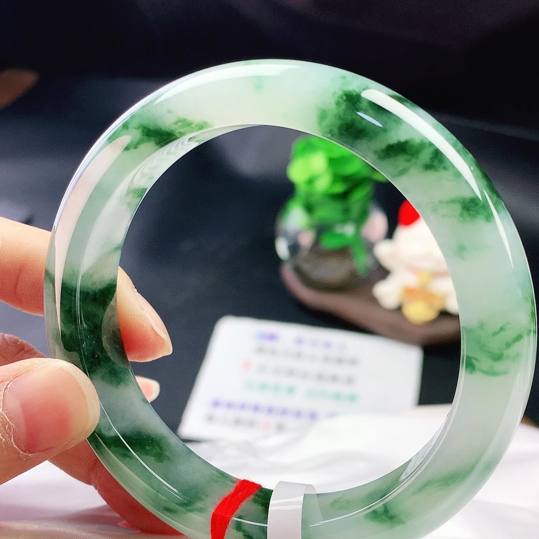 未镶嵌手镯翡翠60+先