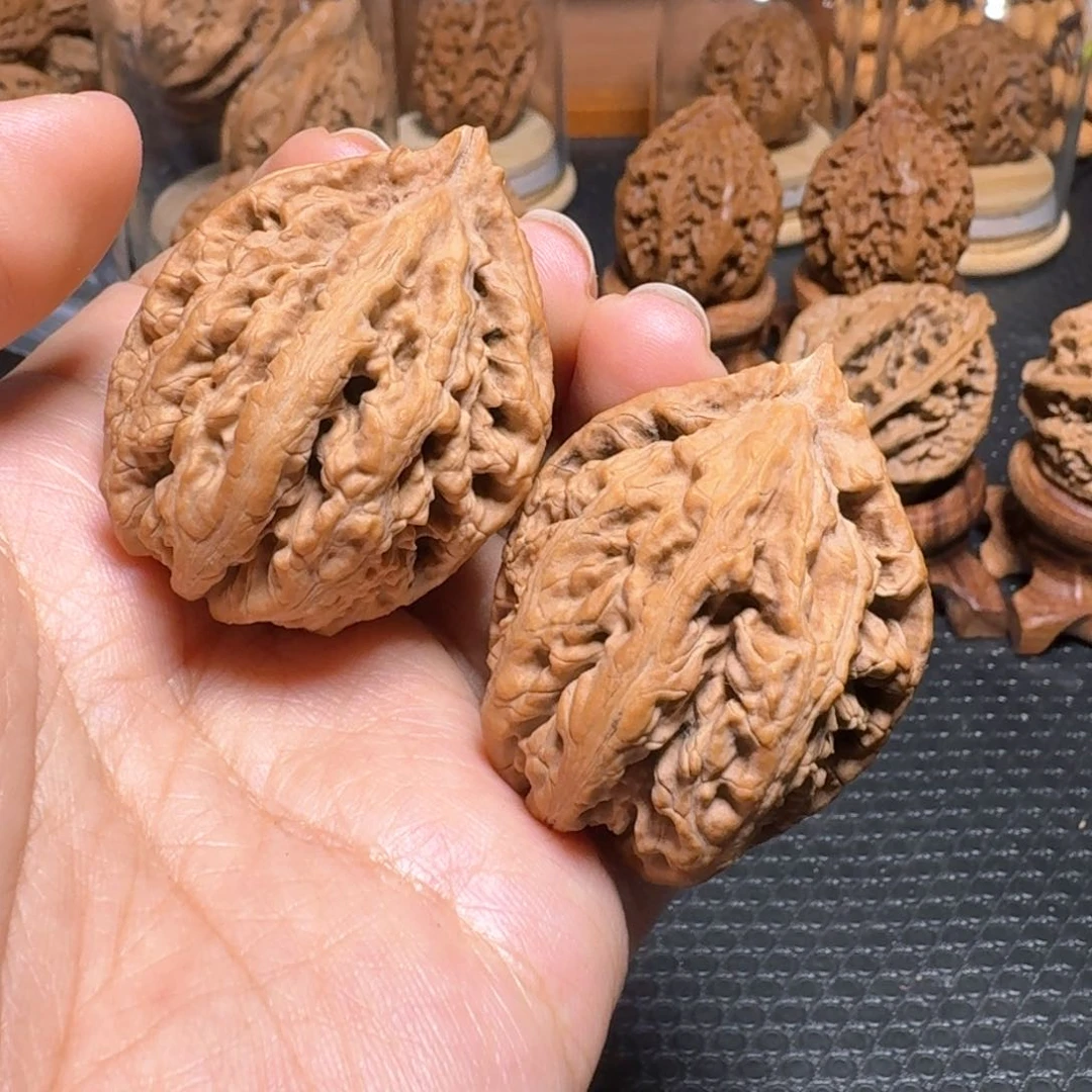 文玩核桃把件蚂蚁罗汉