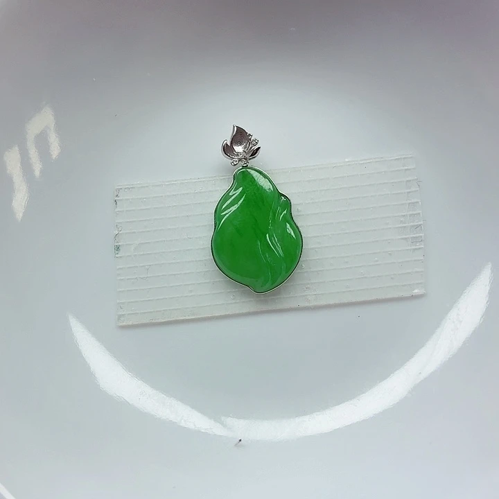 翡翠18K金镶嵌手链天然缅甸翡翠A货