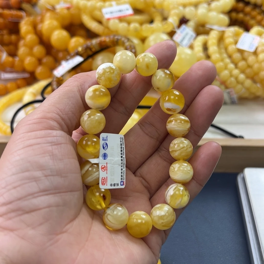 未镶嵌琥珀珠宝奇石