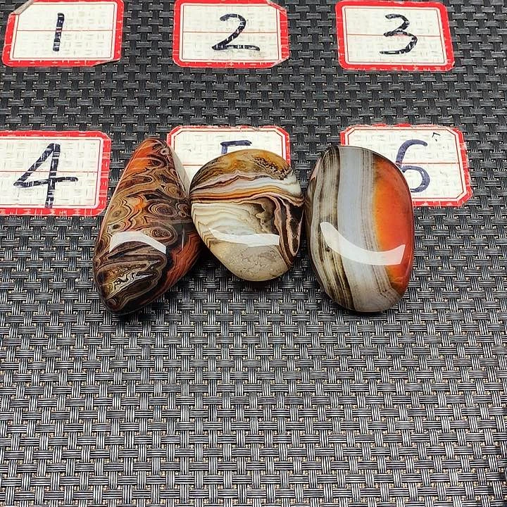 玛瑙/玉髓玛瑙未镶嵌雁**寒