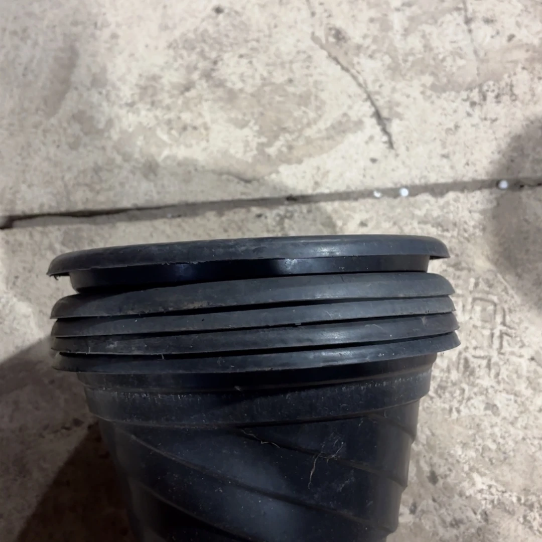 黑色螺旋盆210口径发30个
