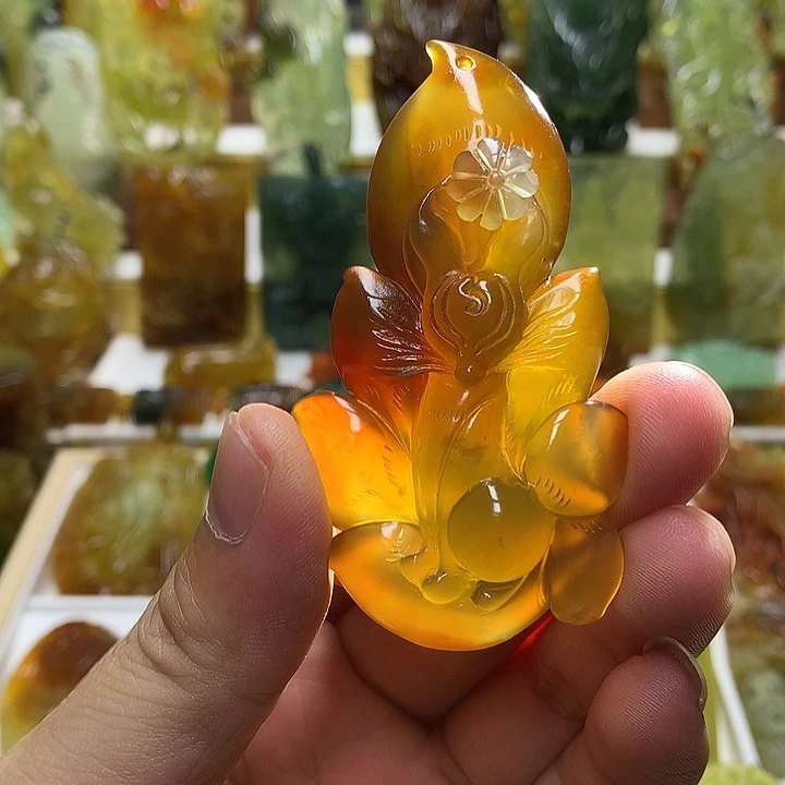 蛇纹石玉未镶嵌珠宝半成品