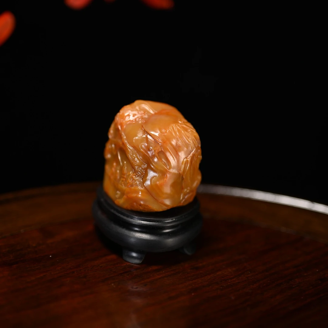 Lot8839 2511260137田黄石山溪泛舟摆件/保利