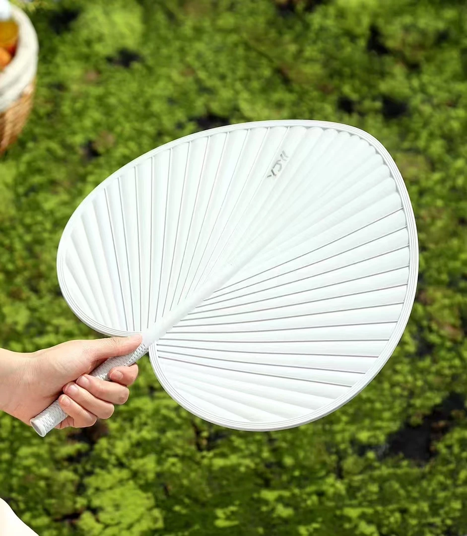 怡家雅韵心型扇YJ9694