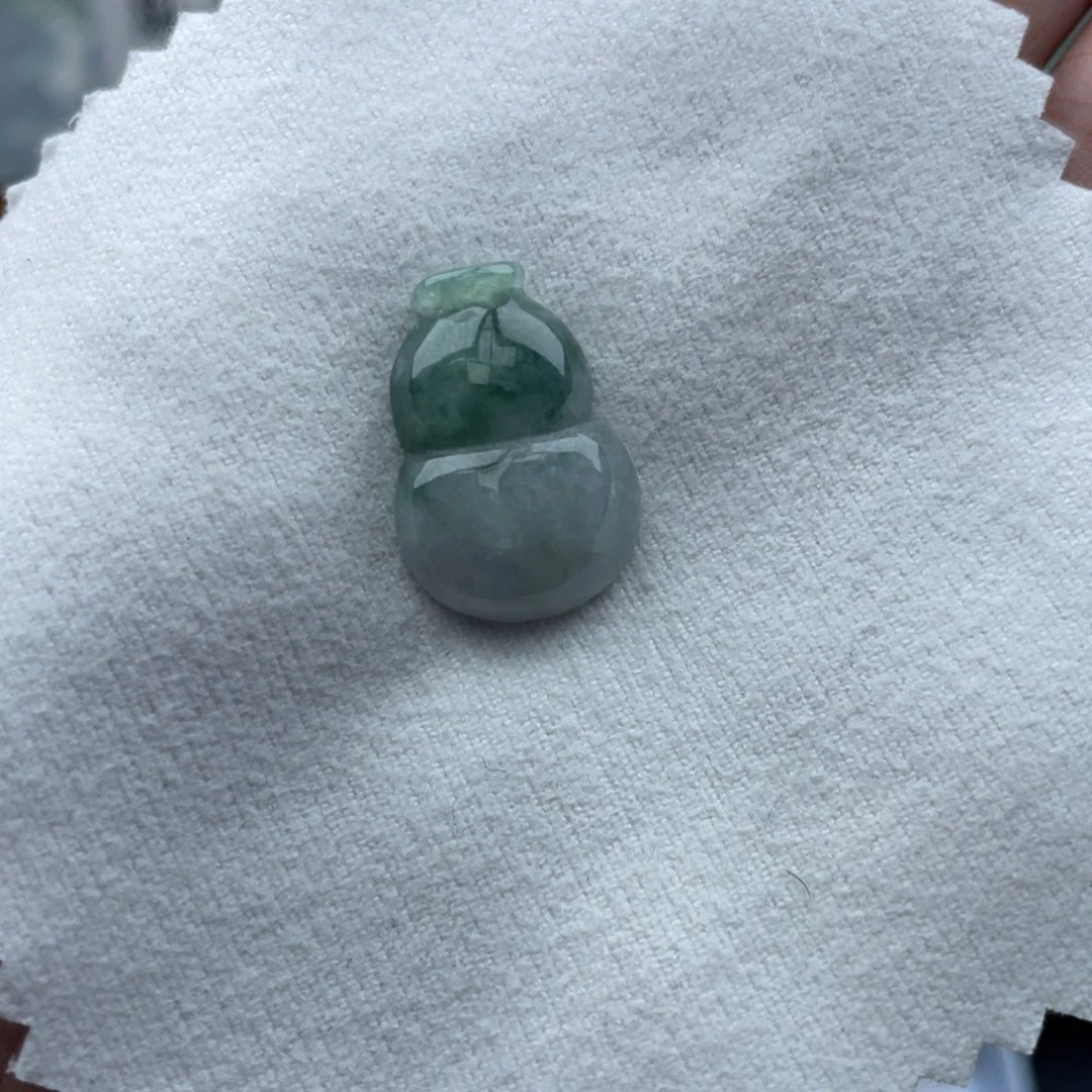 颈饰未镶嵌翡翠葫芦