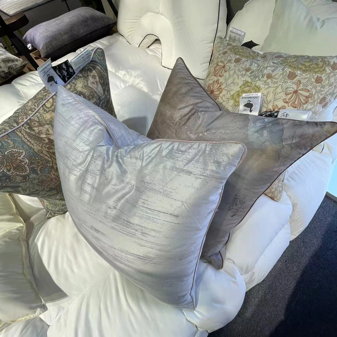 BAILING/白翎鹅毛枕芯45*45cm