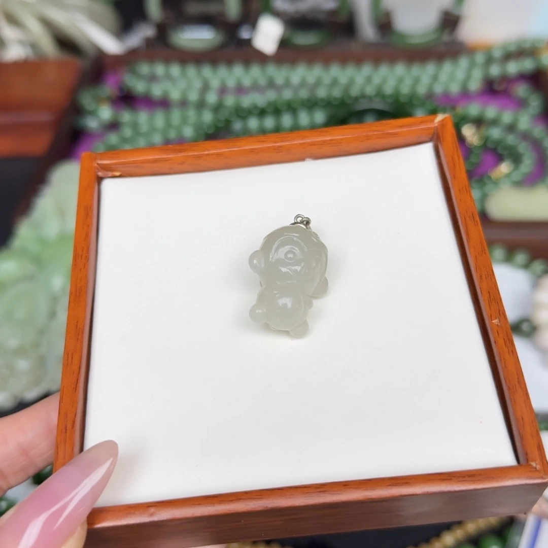 和田玉未镶嵌吊坠(不含链)