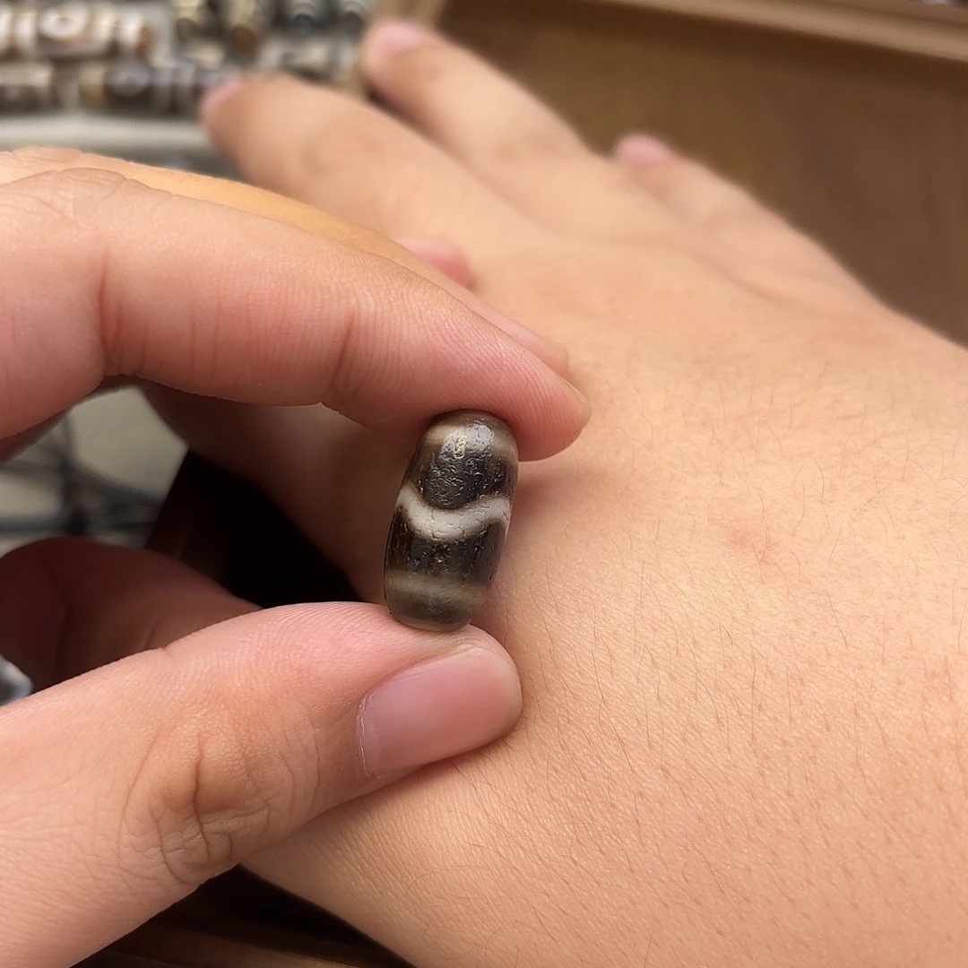 赵***东玛瑙/玉髓未镶嵌珠宝半成品