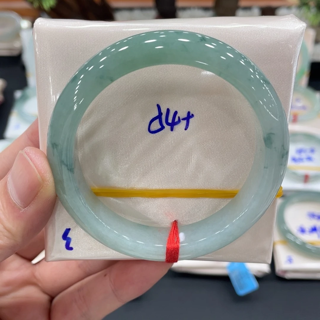 未镶嵌手镯翡翠翡翠