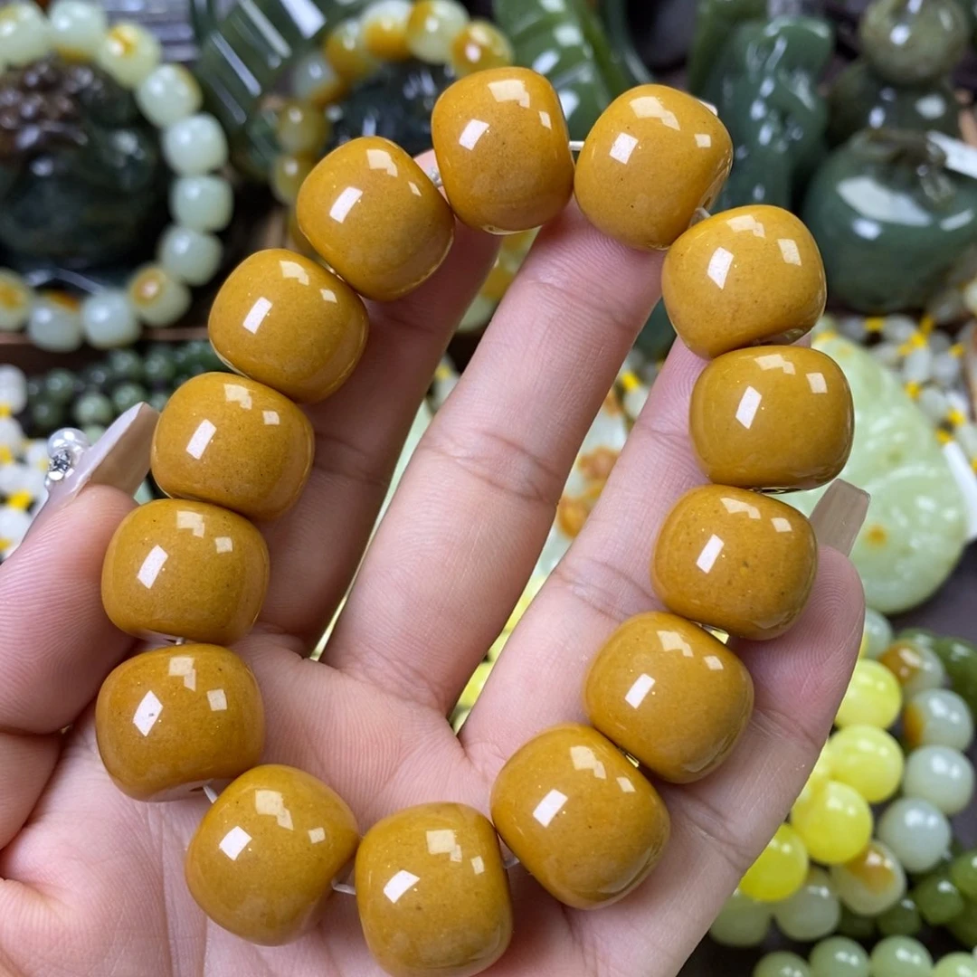 手串未镶嵌透闪石质玉手串卡18
