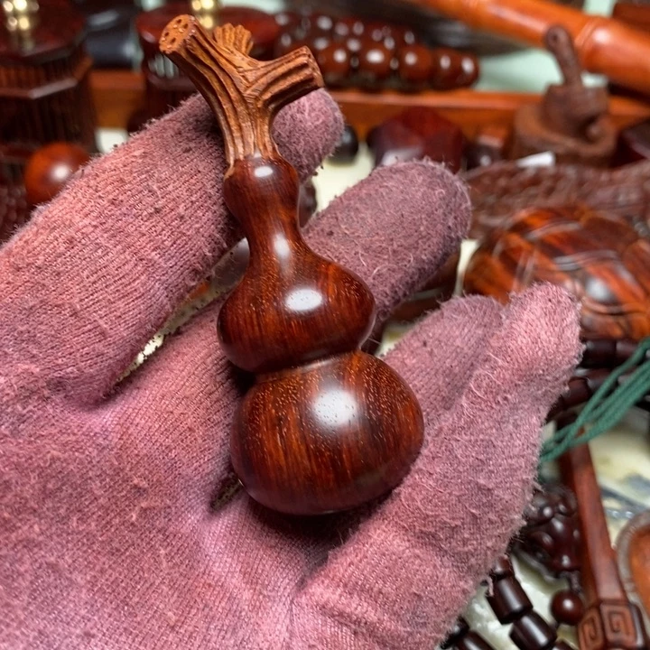 黑***涩檀香紫檀（小叶紫檀）