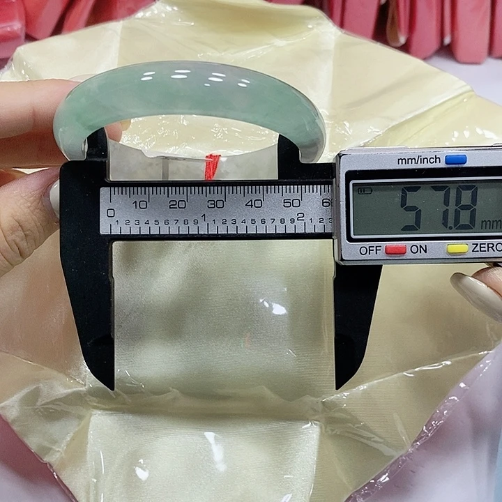 翡翠手镯未镶嵌279