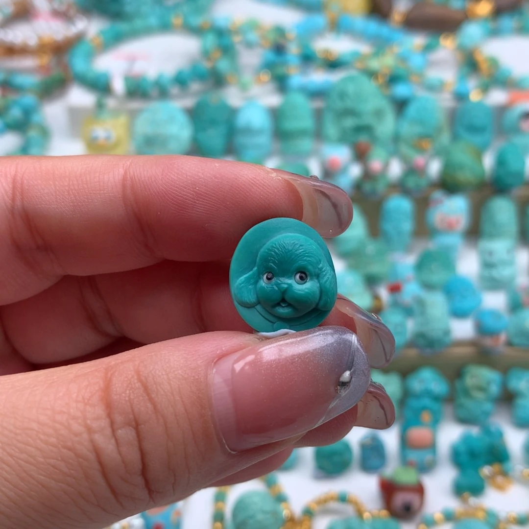 绿松石未镶嵌挂件