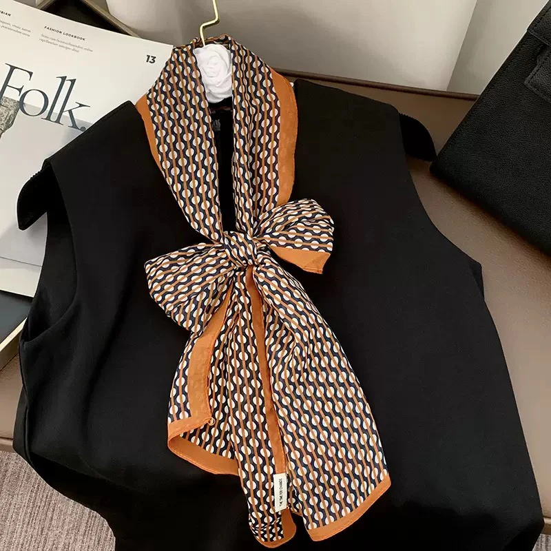 丝巾高级感百搭新款多用波点玫瑰花系脖围巾领巾头巾发带装饰腰带