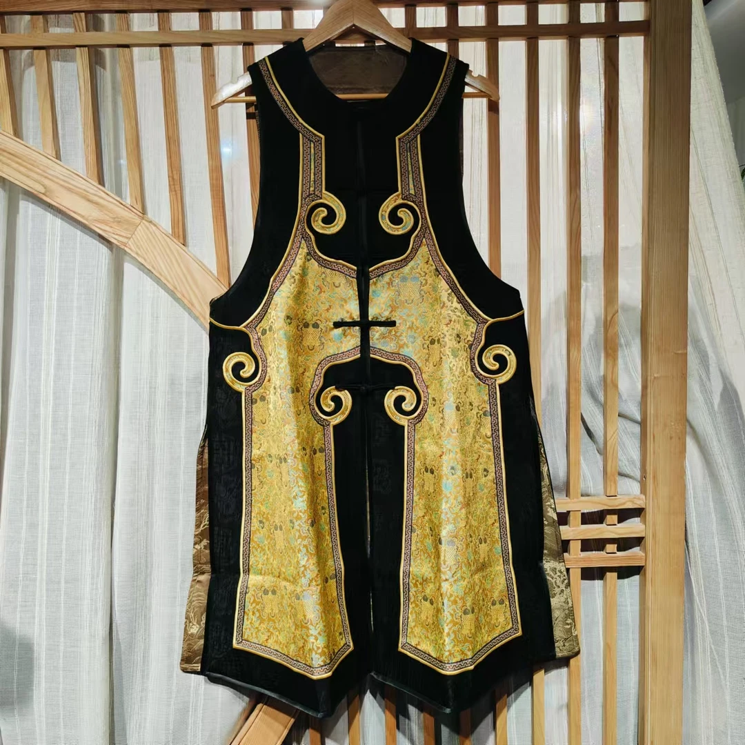 （HM25004）凤徕兮私人定制黄色暗纹底黑色如意边对襟盘扣马甲