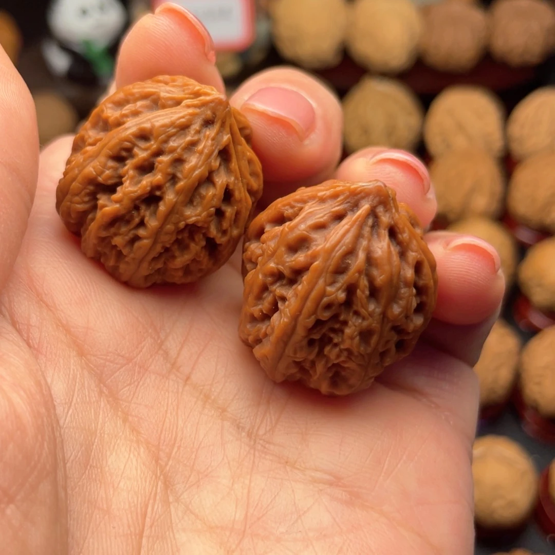 文玩核桃把件大*鸟核桃