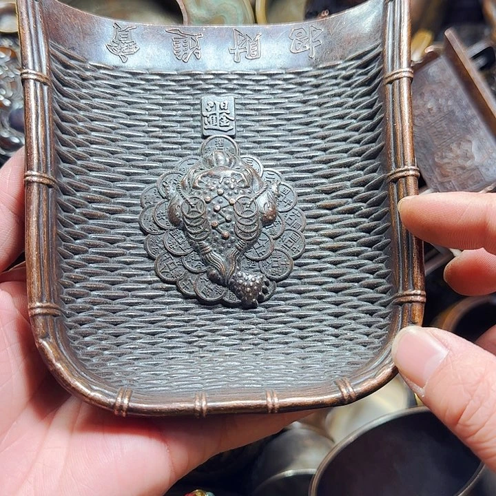 铜器摆件收收藏藏