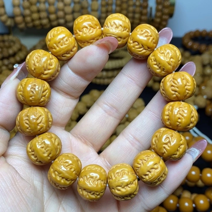 猴头核桃手串猴头