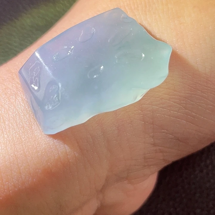 翡翠18K金镶嵌颈饰翡翠