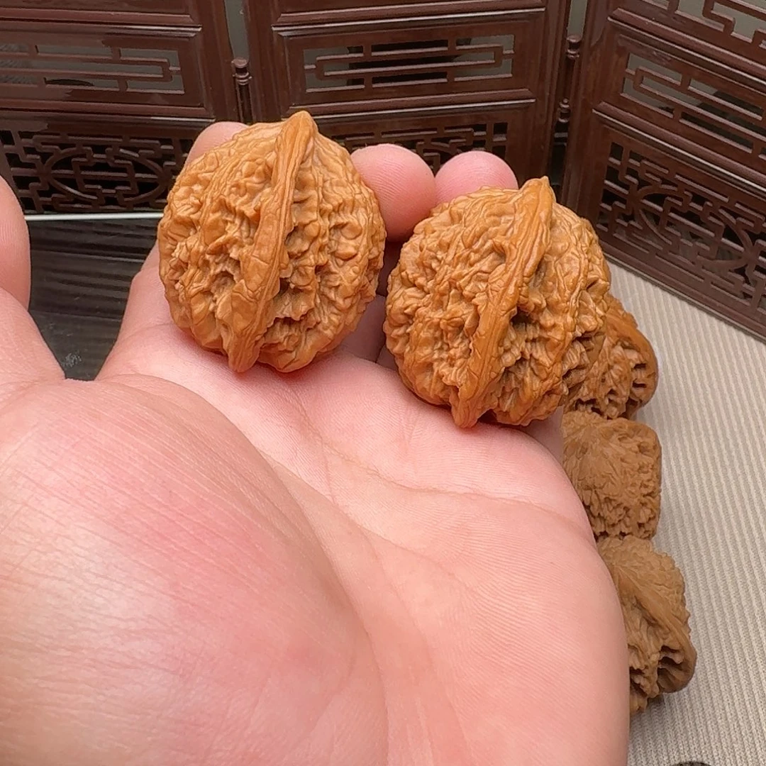 把件文玩核桃42尺麦穗虎头