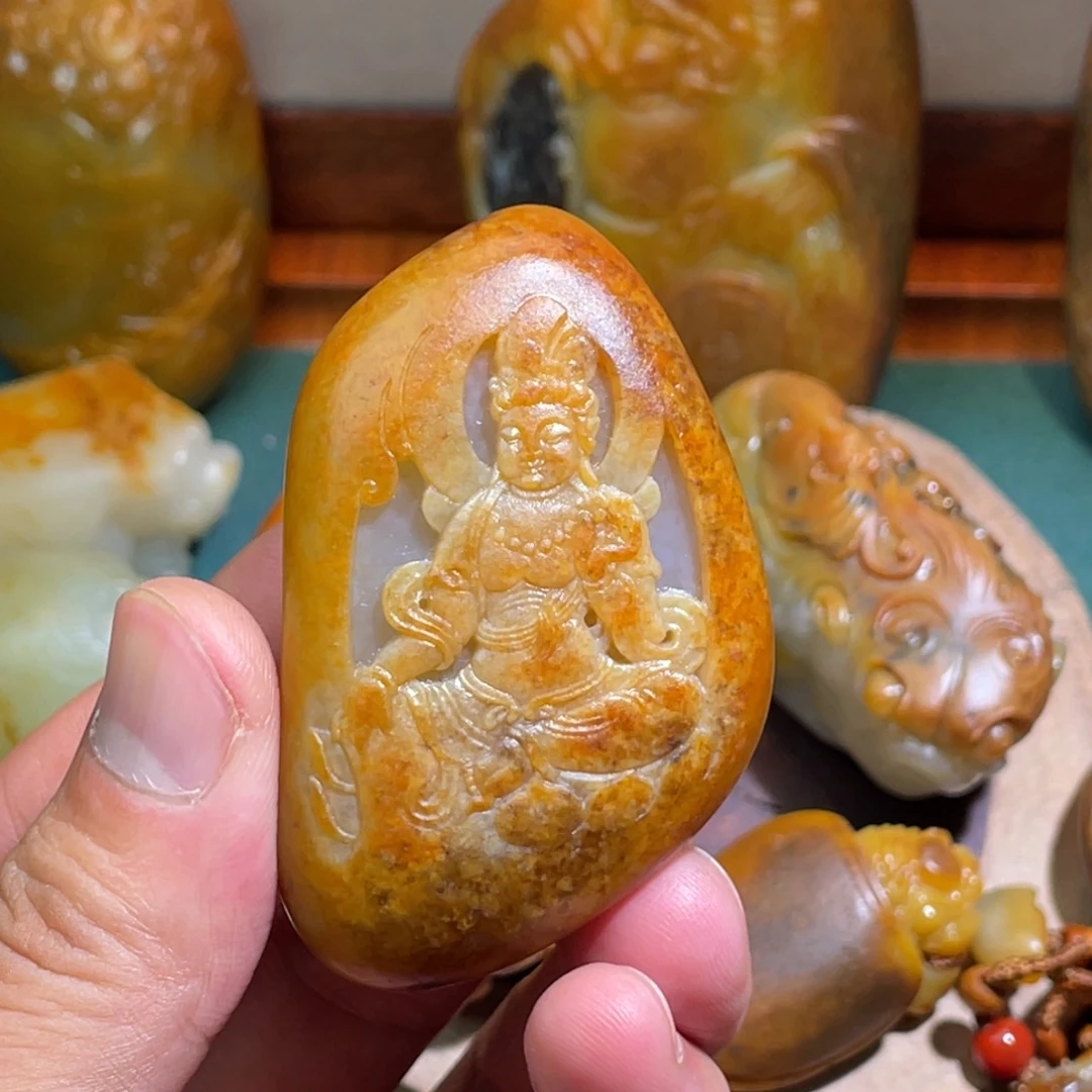 和田玉未镶嵌颈饰