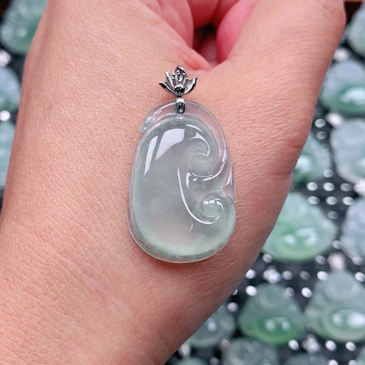 翡翠18K金镶嵌吊坠(不含链)