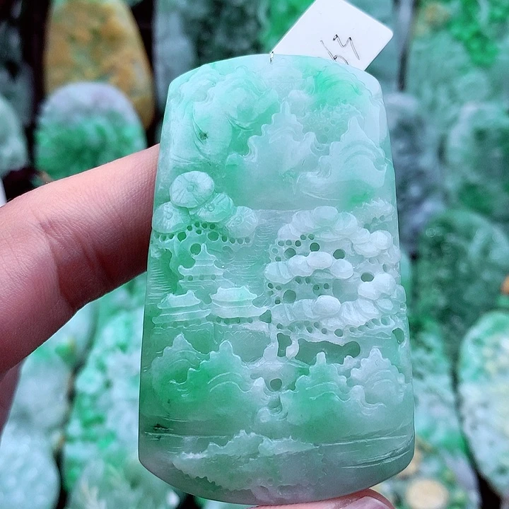 翡翠吊坠(不含链)未镶嵌