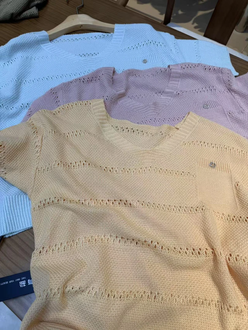 A-29 2A 167 夏季新品V领针织衫上衣 淡蓝色