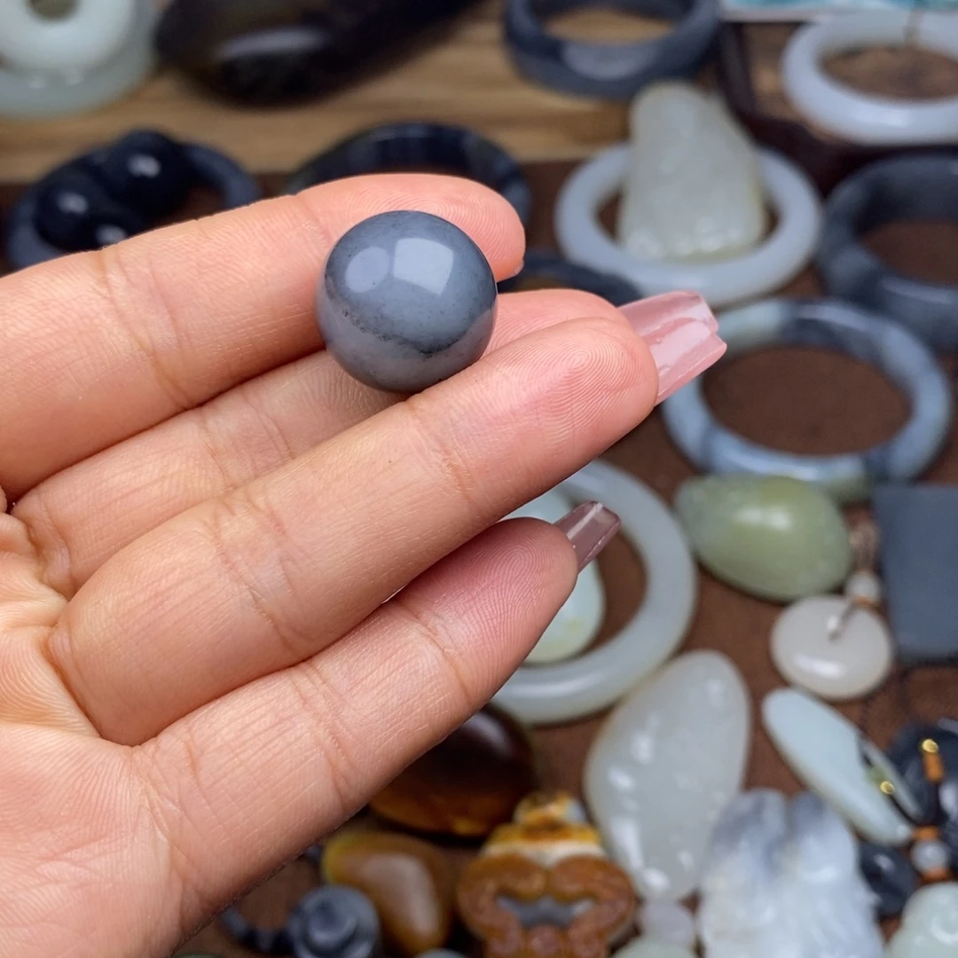 啊***建和田玉未镶嵌颈饰