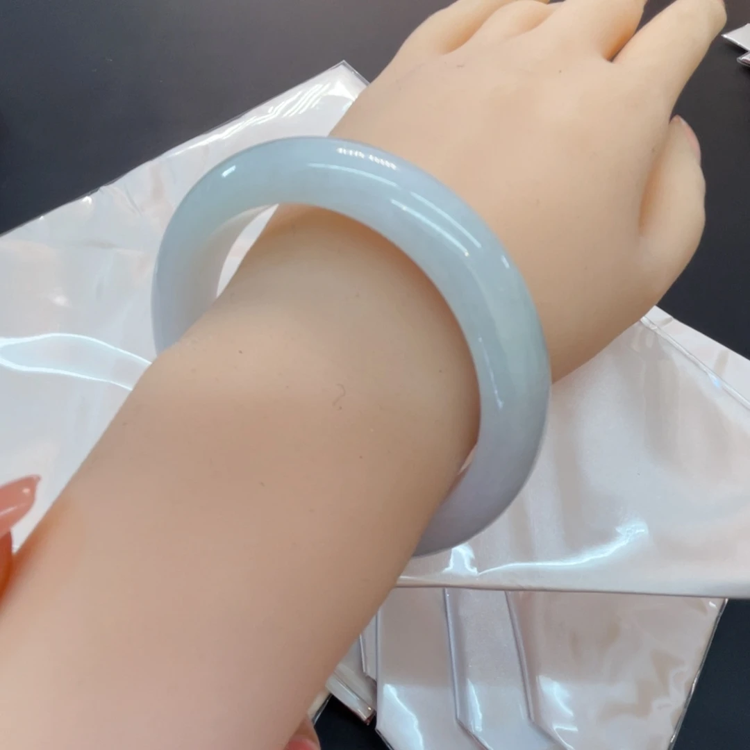 未镶嵌手镯翡翠翡翠手镯